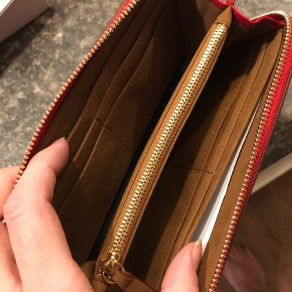 Authentic Stella McCartney✨Host pick✨ logo Zip around wallet - Picture 8 of 11